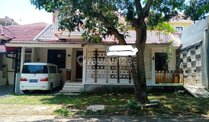 Rumah Depan Taman Budaya Siap Huni Pasedana Sentul City Bogor