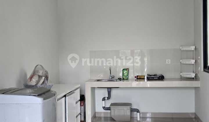Disewakan Rumah Bagus Siap Pakai 2 Lantai di Cluster Summarecon Crown Gading Bekasi 2