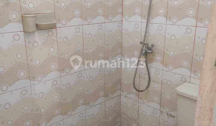 Disewakan Rumah Minimalis Siap Huni di Perumahan Griya Bintara Indah  4