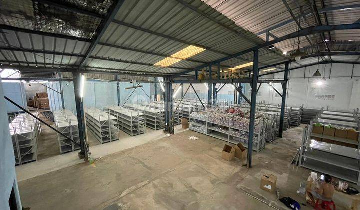 Disewakan Gudang Bagus Siap Huni Di Harapan Indah Bekasi  2