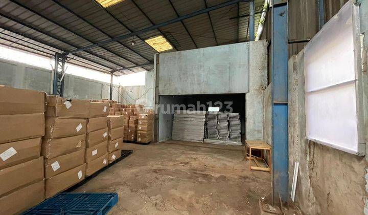 Disewakan Gudang Bagus Siap Huni Di Harapan Indah Bekasi  4