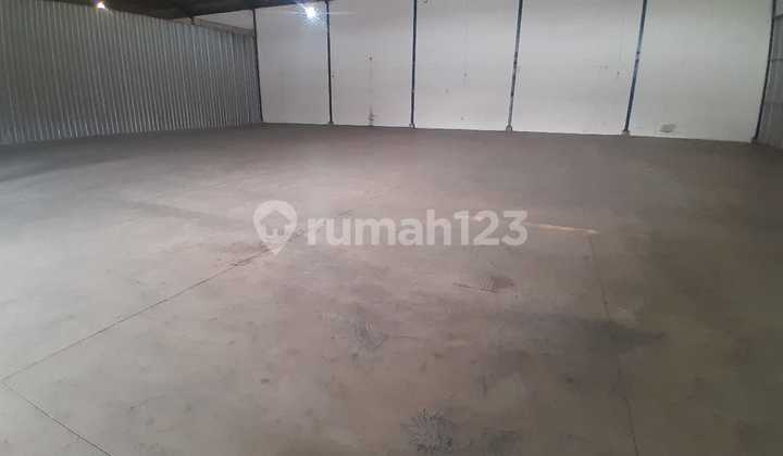 Warehouse for Rent Ready-to-Use 540M Area in Lodan Ancol, North Jakarta