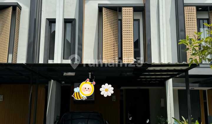 Dijual Cepat Rumah Cantik Minimalis Semi Furnish di Cluster Jakarta Garden City Jakarta Timur