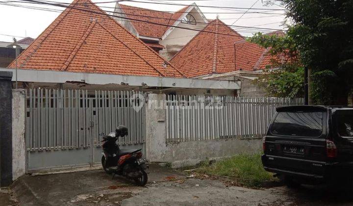 Rumah Jalan Bawean Pusat Kota  1