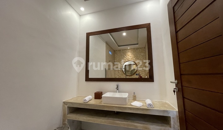 NICE 2 BEDROOM VILLA IN DALUNG CANGGU  SHM - Sertifikat Hak Milik 12