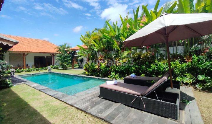 Leasehold Beautiful Villa In Buduk  1