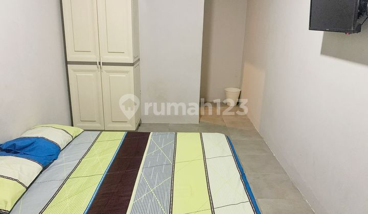 Full Furnished Boarding House in Jatinegara Only 3.5M Negotiable 2