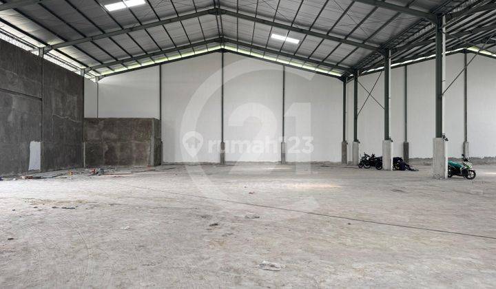 Disewakan gudang di MM2100 Bekasi 1