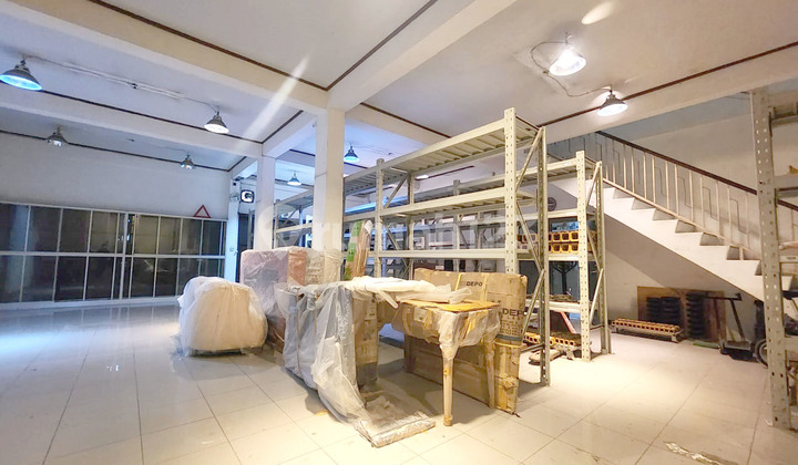 Jual Ruko Taman Sari Gandeng 2 Dalam Komplek Jakarta Barat