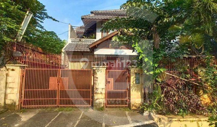 Rumah Design Kayu Jati di Kavling Dki Kembangan 1