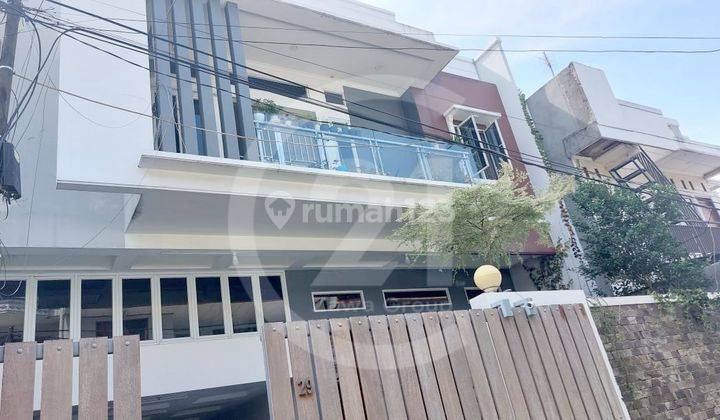 Jual Rumah Area Grogol Petamburan Jakbar 1