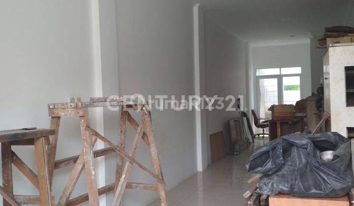 Di  Ruko Taman Ratu Daan Mogot Murah Dan Bagus 1