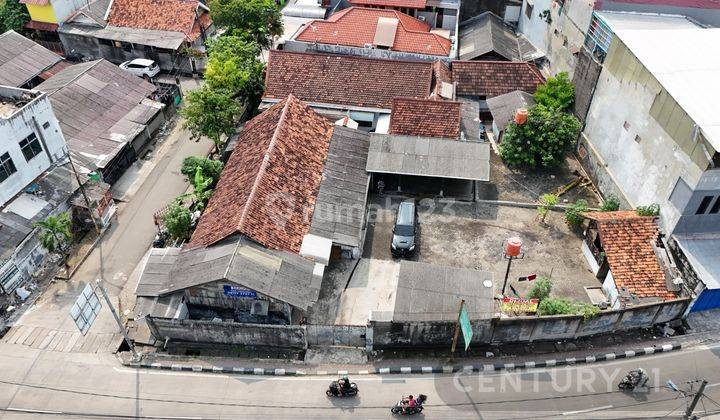 Rumah Tua Hitung Tanah Akses Luas Strategis Di Cengkareng 1