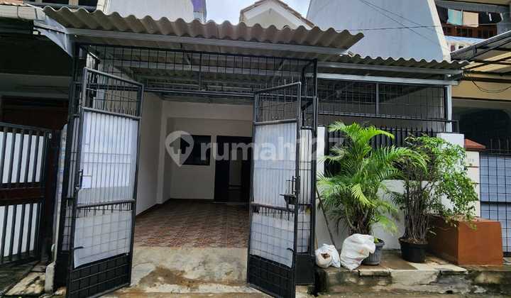 For Rent Rumah Jelambar Kavling Polri Siap Huni Baru renovasi 1
