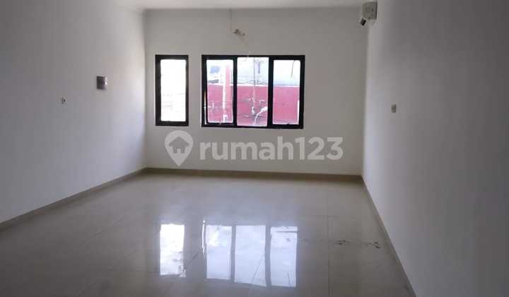 For rent 5-Unit Row Shop Tomang Can Take One West Jakarta 2