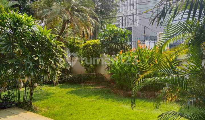 Sunrise Garden Area Boulevard House Ready to Negotiate West Jakarta 2