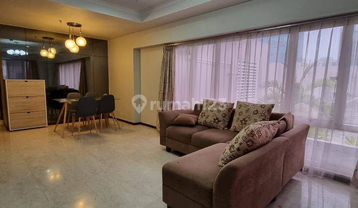 Sewa Apartemen Royal Mediterania Lantai Tinggi Furnished 1