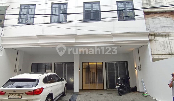 Dijual Murah Rumah Baru Jelambar Jakata Barat
