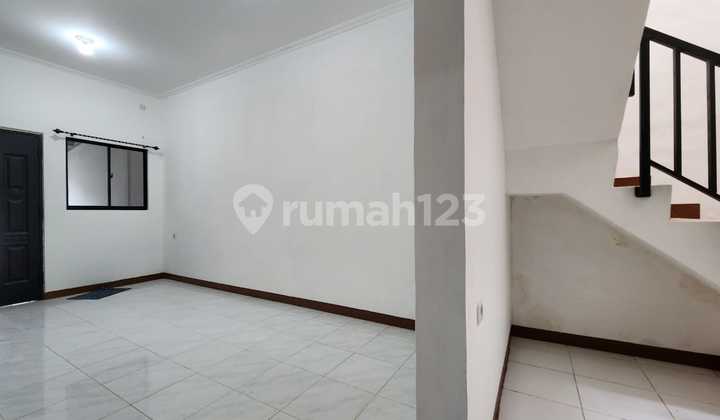 For Rent Rumah Jelambar Kavling Polri Siap Huni Baru renovasi 2