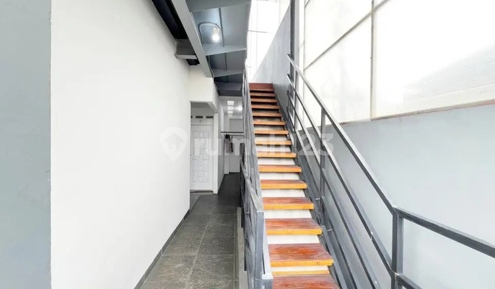 Strategic Exclusive Boarding House in Tomang, West Jakarta 2