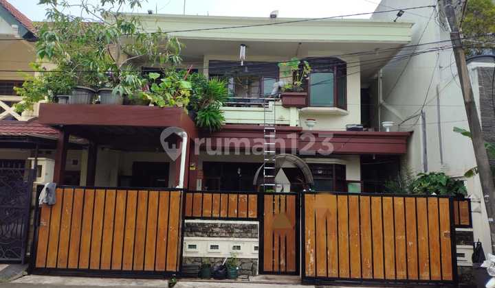 Rumah Terawat dan Bebas Banjir di Taman Aries Jakarta Barat