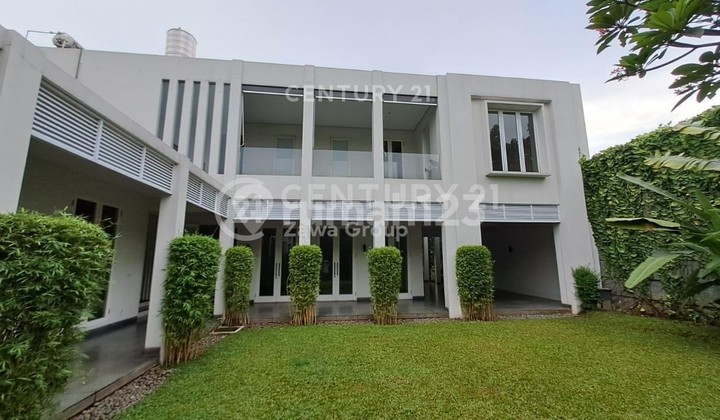 For Rent: A Large and Nice House in Cipete, South Jakarta For Rent: A Large and Nice House in Cipete, South Jakarta