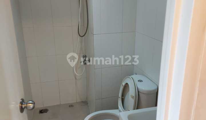 Dijual Apartemen Westmark Depan Mall Taman Anggrek Furnished 2