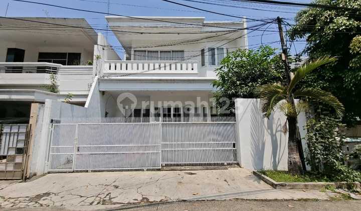 Sunter STS House High Ceiling Spacious Parking North Jakarta