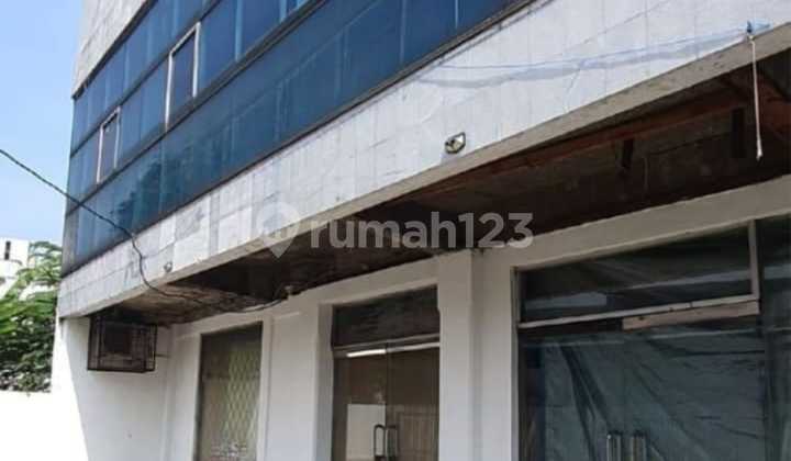 Affordable Terraced Shophouse in Kemanggisan Raya, West Jakarta