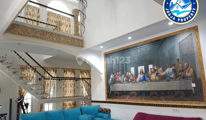 Dijual Cepat Rumah Mewah Desain Eropa Jogja Selatan 4