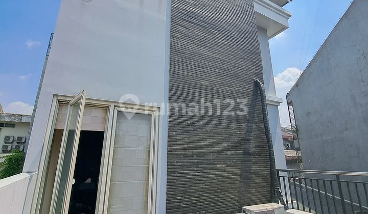 Mini Building Dekat Cinere Mall 4,2miliar Nego Perkantoran