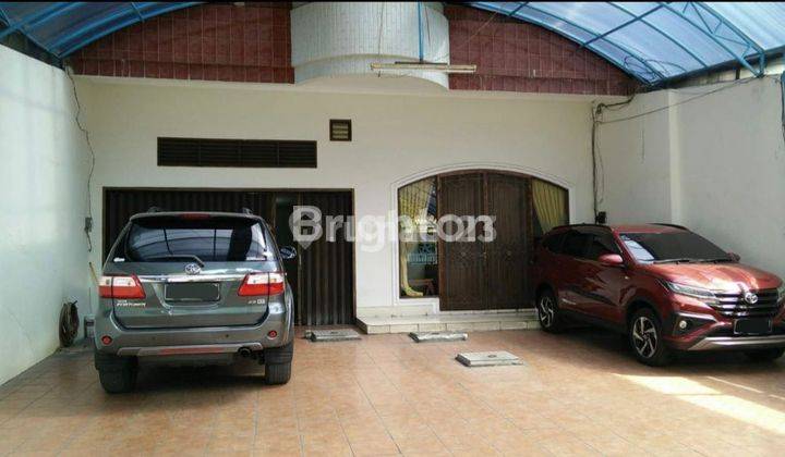 Rumah Jalan Hayam Wuruk dekat Glodok 1