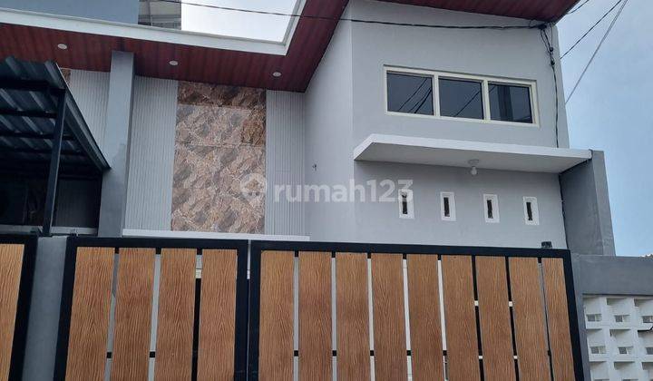 Rumah Minimalis Modern di Gununganyar dekat Sekolah Pelayaran Wiguna 1