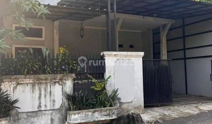 Di Jual Rumah 2 Lantai Strategis di Kebagusan, Jakarta Selatan 2