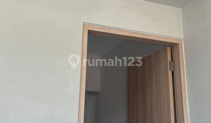 Di Jual Rumah 2 Lantai dalam Komplek Bea Cukai , Kelapa Gading, Jakarta Utara 2