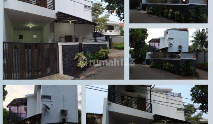 Di Sewakan Rumah 2 Lantai Lokasi Srategis Di Kebayoran Lama, Jakarta Selatan