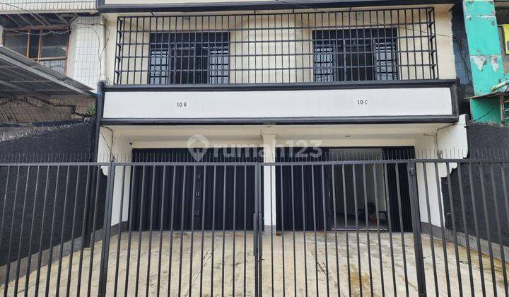 Di Jual 2 Ruko 2 Lantai Lokasi Strategis di Raya Kalimalang, Jakarta Timur 1