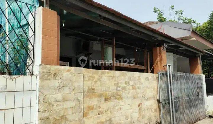 Di Jual Rumah Lokasi Strategis Dalam Perumahan Taman Meruya Ilir, Jakarta Barat Luas Tanah 120 M2 Luas Bangunan 100 M2 Kamar Tidur 3 Kamar Mandi 1 Bangunan 1 Lantai Sertifikat SHM Listrik 2200 Watt Kondisi Unfurnished Rumah Hadap Utara Tidak Ada Garasi Ca 2