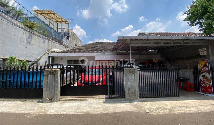 Di Jual Cepat Rumah Lokasi Strategis di Kebayoran Lama, Jakarta Selatan 1