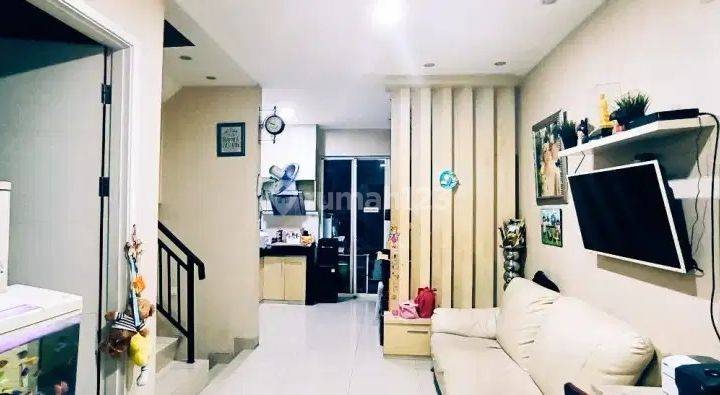 Di Jual Rumah 2 Lantai dalam Cluster Green Puri, Kalideres, Jakarta Barat 2