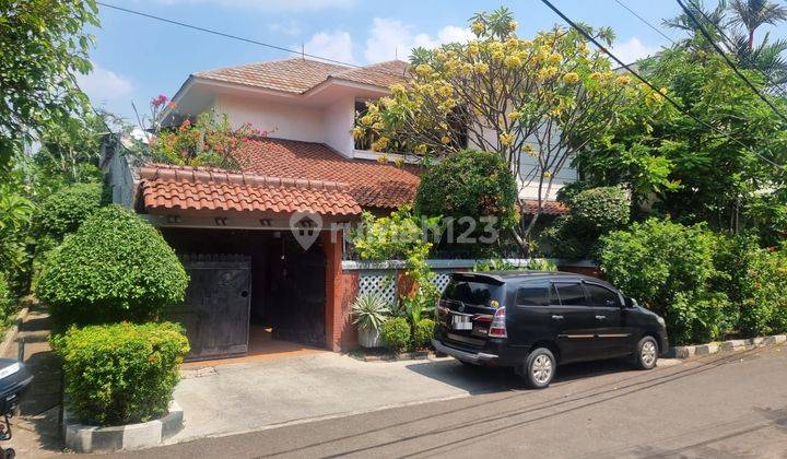 Di Jual Rumah 2 Lantai Asri di Pulo Gadung, Jakarta Timur 1