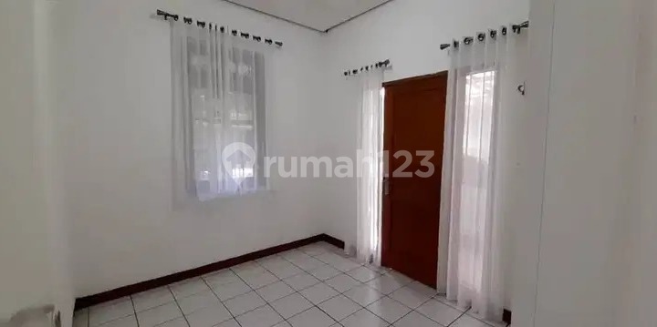 Di Sewakan Rumah Asri 1 Lantai Dalam Perumahan di Cilandak Jakarta Selatan 2