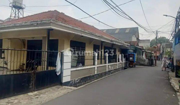 Di Jual Rumah Lama Hitung Tanah di Kebon Mangga, Kebayoran Lama, Jakarta Selatan 1