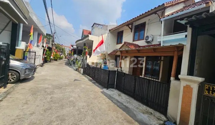 Di Jual Rumah 2 Lantai dalam Komplek Bea Cukai Sukapura, Jakarta Utara 2