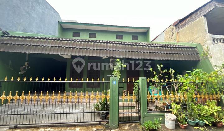 Di Jual Rumah 2 Lantai di Pusat Kota Sumur Batu Kemayoran Di Jual Rumah 2 Lantai di Pusat Kota Sumur Batu Kemayoran