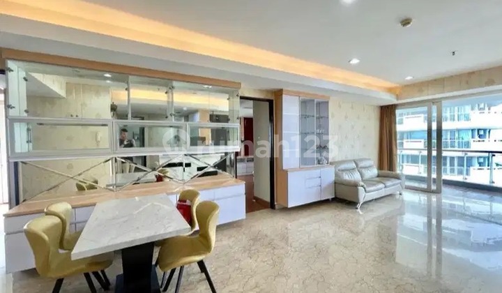 For Rent: The Royale Springhill Residences Apartment, North Jakarta For Rent: The Royale Springhill Residences Apartment, North Jakarta