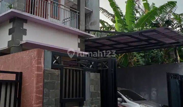 Di Jual Rumah 2 Lantai di Kalisari, Pasar Rebo, Jakarta Timur 2