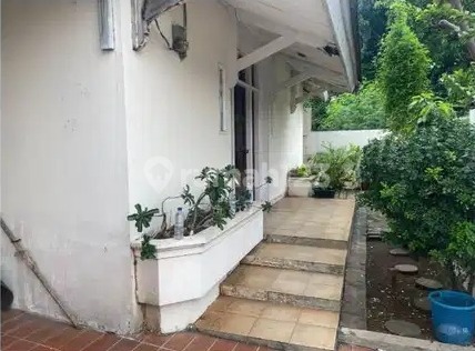 Di Jual Rumah 2 Lantai Strategis di Kavling DKI Pondok Kelapa , Jakarta Timur 2