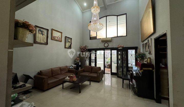 Di Jual Rumah Mewah 2 Lantai di Pesanggrahan, Jakarta Selatan 2