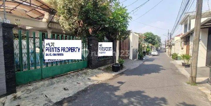 Di Jual Rumah 2 Lantai Lokasi Strategis di Kebon Jeruk, Jakarta Barat 2